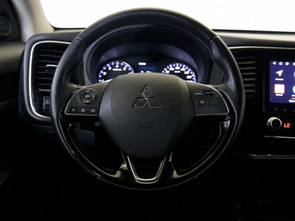 Mitsubishi Outlander III Рестайлинг 3 с пробегом 2021 года, цена 1 990 000 рублей, 169629 км, внедорожник, Автокод Объявления
