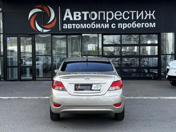 Hyundai Solaris I с пробегом 2011 года, цена 850 000 рублей, 168882 км, седан, Автокод Объявления