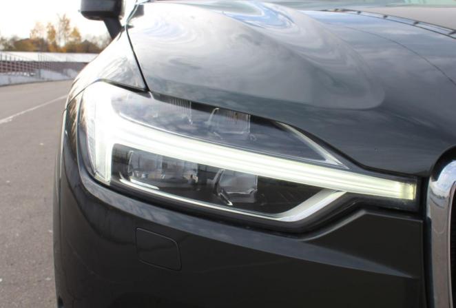 Volvo XC60 II с пробегом 2017 года, цена 3 570 000 рублей, 66502 км, внедорожник, Автокод Объявления
