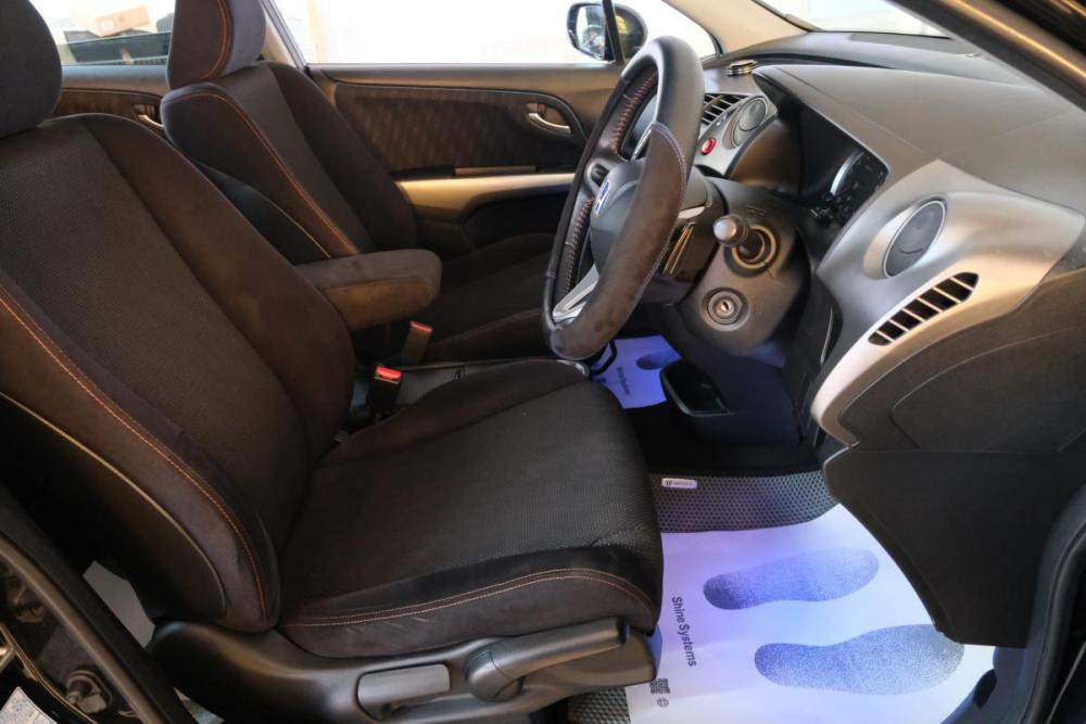 Honda Stream II Рестайлинг Омск  - изображение 8