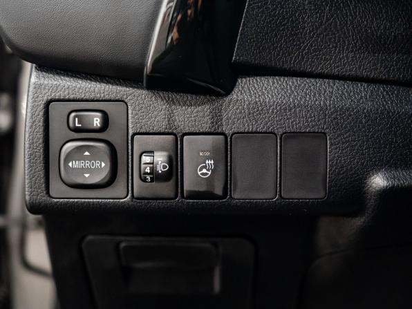 Toyota Corolla XI (E160 E170 E180) Рестайлинг 1 с пробегом 2016 года, цена 1 600 000 рублей, 104937 км, седан, Автокод Объявления