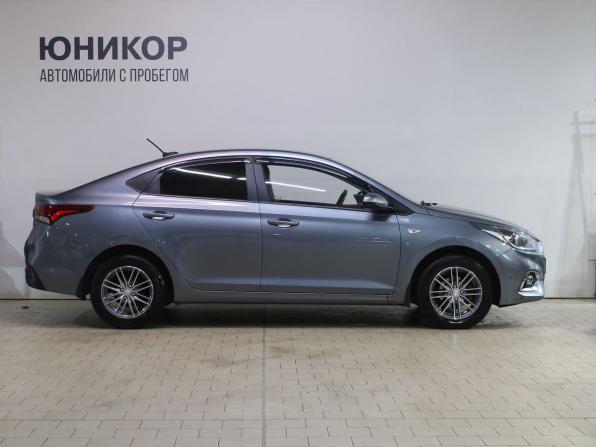 Hyundai Solaris II с пробегом 2017 года, цена 1 309 000 рублей, 85700 км, седан, Автокод Объявления