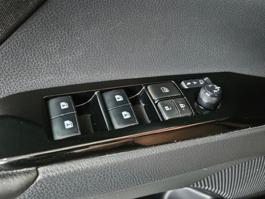 Toyota Camry VIII (XV70) Вологда  - изображение 15