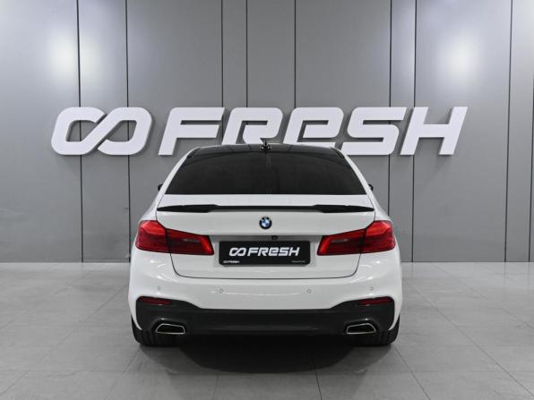 BMW 5 серии VII (G30/G31/G38) с пробегом 2018 года, цена 3 499 000 рублей, 98005 км, седан, Автокод Объявления