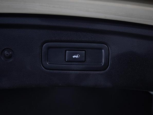 Infiniti QX70 с пробегом 2013 года, цена 1 999 000 рублей, 185056 км, внедорожник, Автокод Объявления