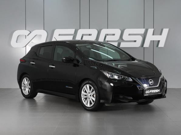 Nissan Leaf II (ZE1) с пробегом 2018 года, цена 1 689 000 рублей, 226549 км, хэтчбек, Автокод Объявления