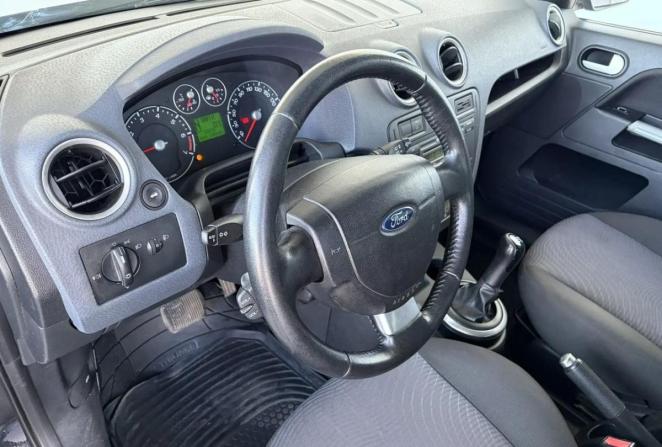 Ford Fusion I Рестайлинг с пробегом 2007 года, цена 360 000 рублей, 145318 км, хэтчбек, Автокод Объявления
