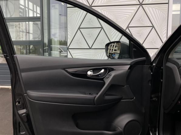 Nissan Qashqai II с пробегом 2018 года, цена 2 199 000 рублей, 19100 км, внедорожник, Автокод Объявления