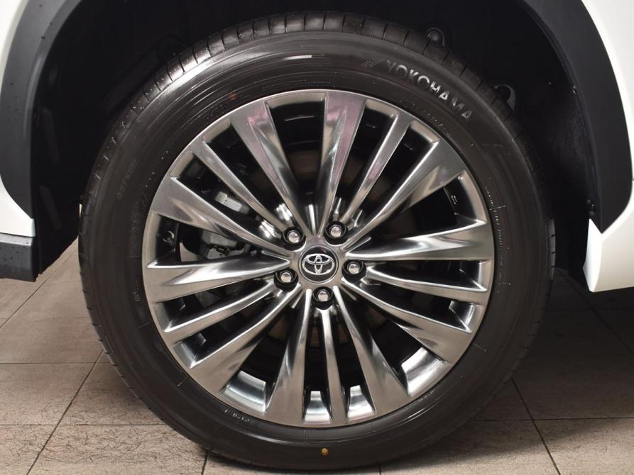 Toyota Highlander IV (XU70) Кемерово  - изображение 14