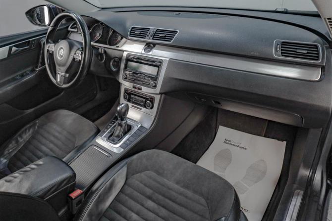 Volkswagen Passat B7 с пробегом 2011 года, цена 959 000 рублей, 330900 км, седан, Автокод Объявления