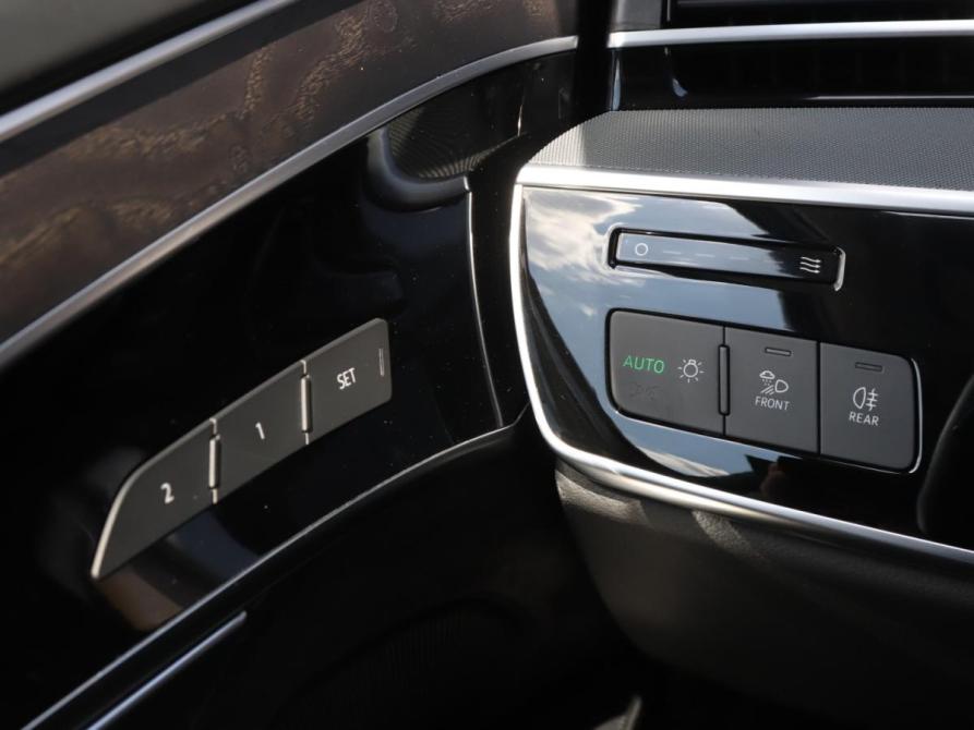 Audi A8 IV (D5) Москва  - изображение 21