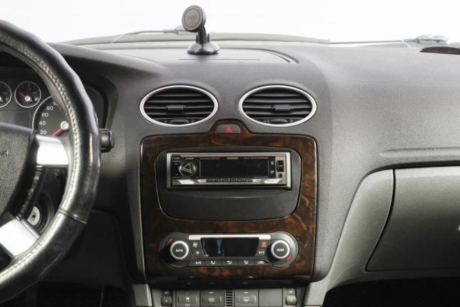 Ford Focus II с пробегом 2007 года, цена 399 000 рублей, 352000 км, седан, Автокод Объявления
