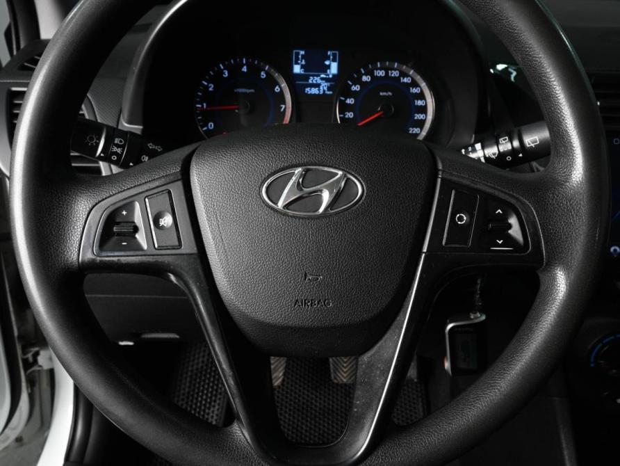 Hyundai Solaris I Рестайлинг Ростов-на-Дону  - изображение 12