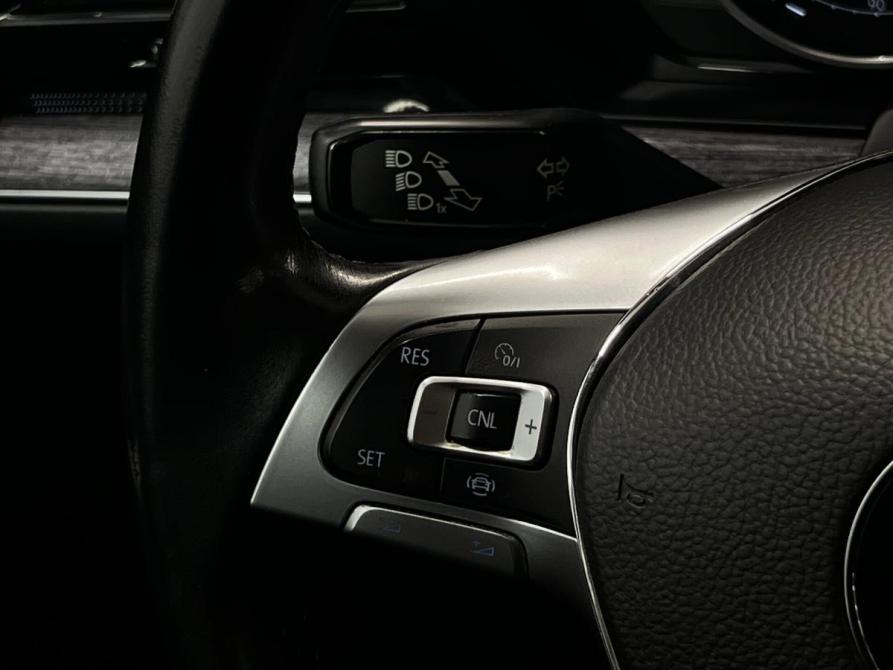 Volkswagen Touareg III Санкт-Петербург  - изображение 20