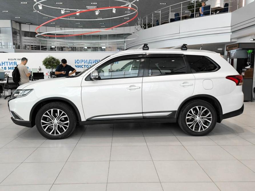 Mitsubishi Outlander III Рестайлинг 2 Казань  - изображение 10