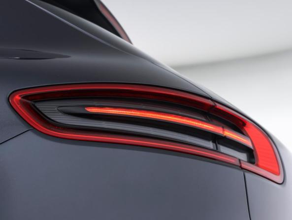 Porsche Macan I Рестайлинг с пробегом 2018 года, цена 3 650 000 рублей, 94607 км, внедорожник, Автокод Объявления