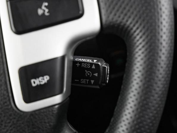 Toyota Land Cruiser 200 Series Рестайлинг 1 с пробегом 2014 года, цена 3 299 000 рублей, 259355 км, внедорожник, Автокод Объявления