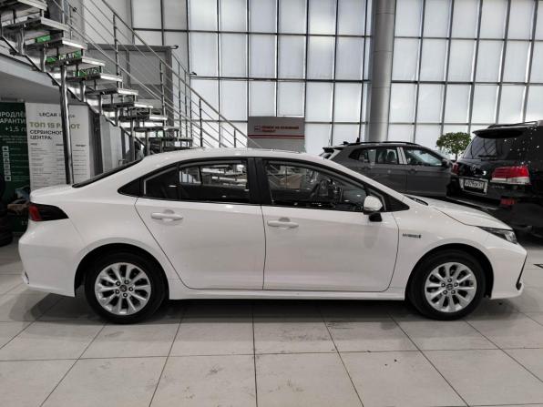 Toyota Corolla XII (E210) Рестайлинг с пробегом 2023 года, цена 2 350 000 рублей, 46000 км, седан, Автокод Объявления