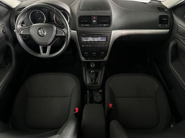 Skoda Yeti I Рестайлинг с пробегом 2014 года, цена 1 020 000 рублей, 105513 км, внедорожник, Автокод Объявления