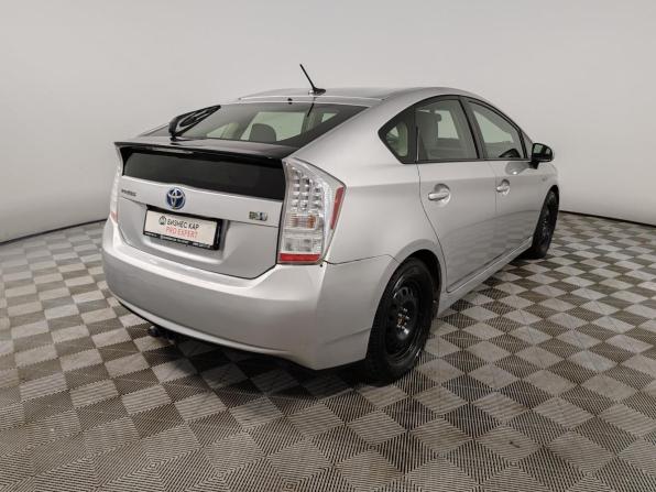 Toyota Prius III (XW30) с пробегом 2010 года, цена 999 000 рублей, 229450 км, хэтчбек, Автокод Объявления