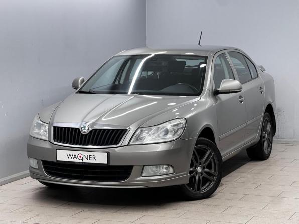 Skoda Octavia II (A5) Рестайлинг с пробегом 2012 года, цена 838 000 рублей, 161418 км, лифтбек, Автокод Объявления