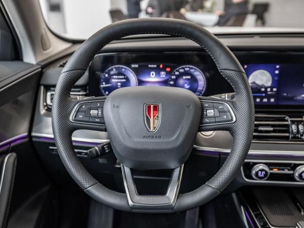 Hongqi HS5 I Рестайлинг с пробегом 2025 года, цена 4 360 000 рублей, 9 км, внедорожник, Автокод Объявления