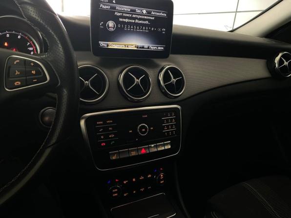 Mercedes-Benz GLA I (X156) Рестайлинг с пробегом 2018 года, цена 2 327 000 рублей, 59740 км, внедорожник, Автокод Объявления