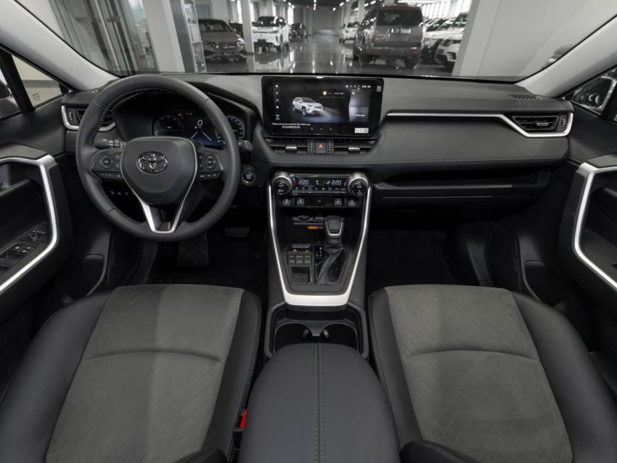 Toyota RAV4 V (XA50) Москва  - изображение 8