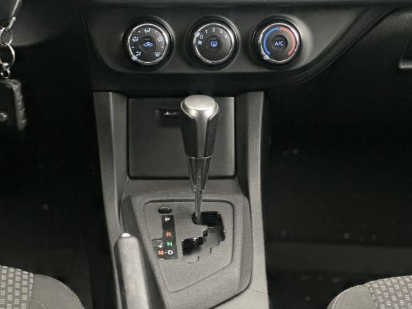 Toyota Corolla XI (E160 E170 E180) с пробегом 2014 года, цена 1 140 000 рублей, 287495 км, седан, Автокод Объявления