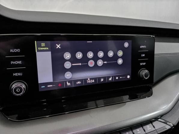 Skoda Octavia IV (A8) с пробегом 2021 года, цена 2 425 000 рублей, 53778 км, лифтбек, Автокод Объявления