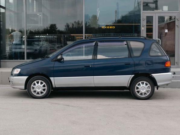 Toyota Ipsum I (M10) с пробегом 1997 года, цена 390 000 рублей, 312434 км, компактвэн, Автокод Объявления