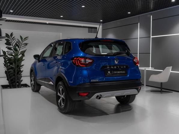 Renault Kaptur I Рестайлинг с пробегом 2021 года, цена 1 690 000 рублей, 55737 км, внедорожник, Автокод Объявления