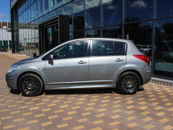 Nissan Tiida I Рестайлинг с пробегом 2012 года, цена 673 000 рублей, 148000 км, хэтчбек, Автокод Объявления