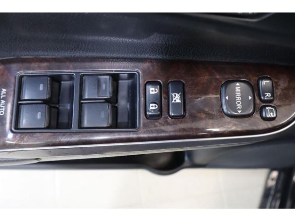 Toyota Camry VII (XV50) Рестайлинг 2 с пробегом 2017 года, цена 2 206 900 рублей, 179000 км, седан, Автокод Объявления