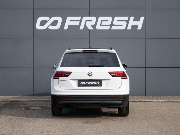 Volkswagen Tiguan II с пробегом 2020 года, цена 2 630 000 рублей, 96474 км, внедорожник, Автокод Объявления