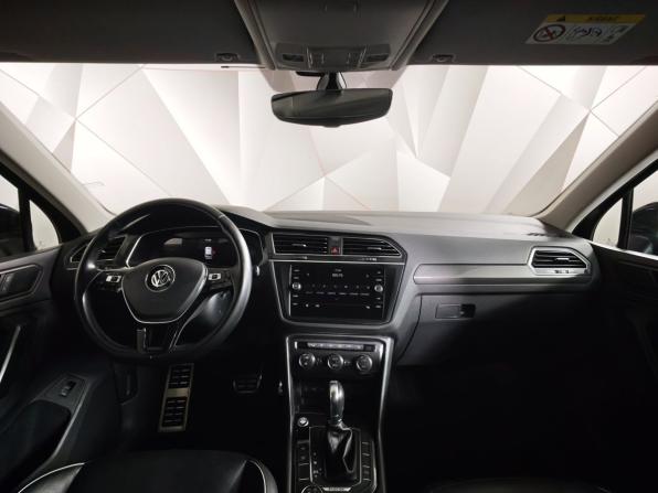 Volkswagen Tiguan II с пробегом 2018 года, цена 3 350 000 рублей, 51866 км, внедорожник, Автокод Объявления