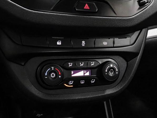 Lada (ВАЗ) Vesta I с пробегом 2019 года, цена 979 000 рублей, 137144 км, седан, Автокод Объявления