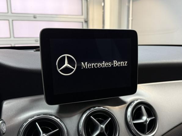 Mercedes-Benz GLA I (X156) с пробегом 2017 года, цена 2 360 000 рублей, 79122 км, внедорожник, Автокод Объявления