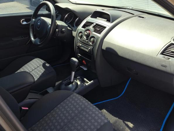 Renault Megane II Рестайлинг с пробегом 2006 года, цена 277 000 рублей, 264937 км, седан, Автокод Объявления