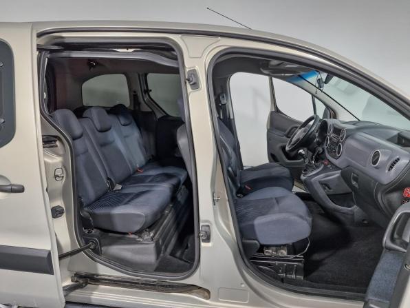 Peugeot Partner II с пробегом 2009 года, цена 415 000 рублей, 328580 км, минивэн, Автокод Объявления