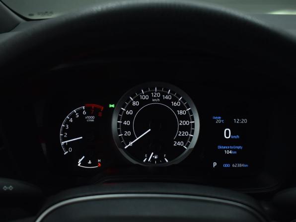 Toyota Levin XII (E210) с пробегом 2022 года, цена 1 764 995 рублей, 62383 км, седан, Автокод Объявления