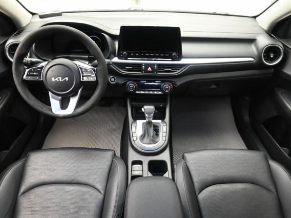 Kia K3 II Рестайлинг с пробегом 2022 года, цена 2 349 000 рублей, 75043 км, седан, Автокод Объявления