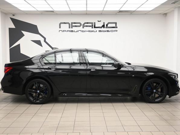 BMW 7 серии VI (G11/G12) с пробегом 2017 года, цена 3 680 000 рублей, 215977 км, седан, Автокод Объявления