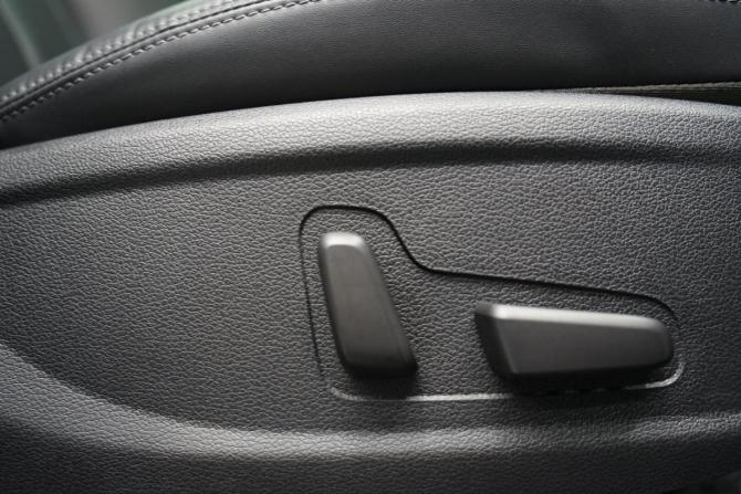 Hyundai Santa Fe IV Рестайлинг с пробегом 2021 года, цена 4 099 000 рублей, 77082 км, внедорожник, Автокод Объявления