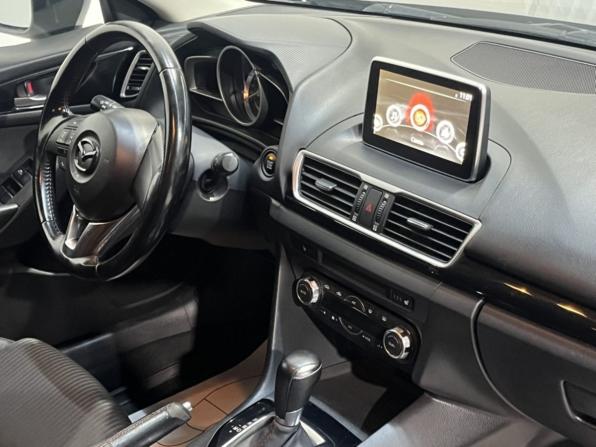Mazda 3 III (BM) с пробегом 2014 года, цена 1 265 000 рублей, 153840 км, хэтчбек, Автокод Объявления