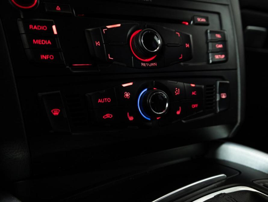 Audi Q5 I (8R) Санкт-Петербург  - изображение 17