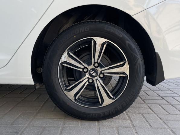 Hyundai Solaris II с пробегом 2017 года, цена 1 250 000 рублей, 140209 км, седан, Автокод Объявления