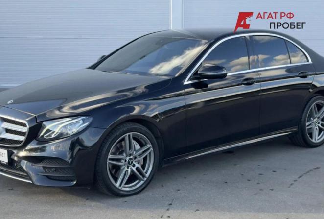 Mercedes-Benz E-Класс V (W213 S213 C238) с пробегом 2019 года, цена 2 790 000 рублей, 199057 км, седан, Автокод Объявления