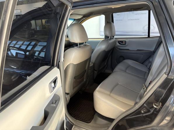 Hyundai Santa Fe Classic с пробегом 2009 года, цена 743 000 рублей, 261132 км, внедорожник, Автокод Объявления