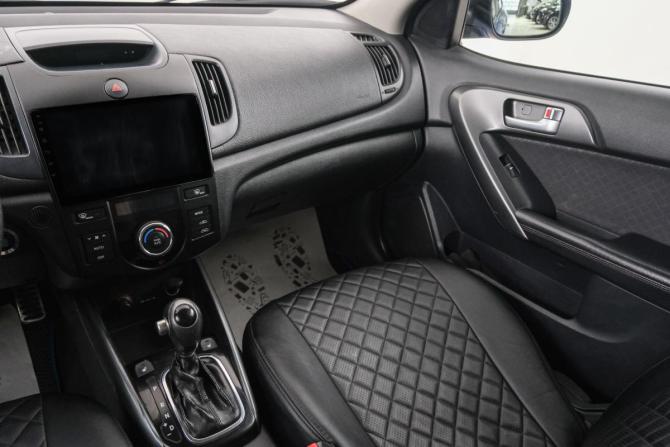 Kia Cerato II с пробегом 2011 года, цена 799 000 рублей, 219000 км, седан, Автокод Объявления